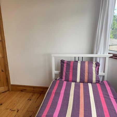 Lovely Rooms In West London Northolt  Ngoại thất bức ảnh