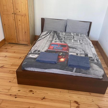 Lovely Rooms In West London Northolt  Ngoại thất bức ảnh