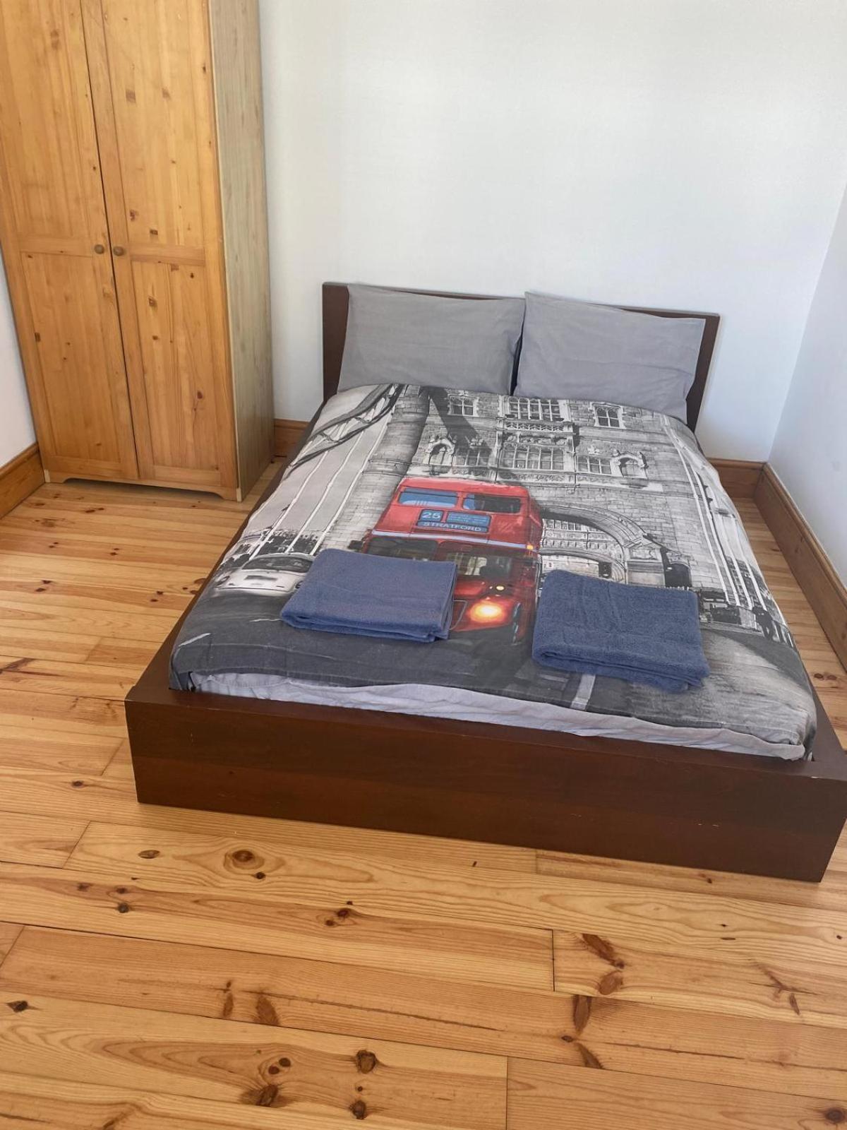 Lovely Rooms In West London Northolt  Ngoại thất bức ảnh